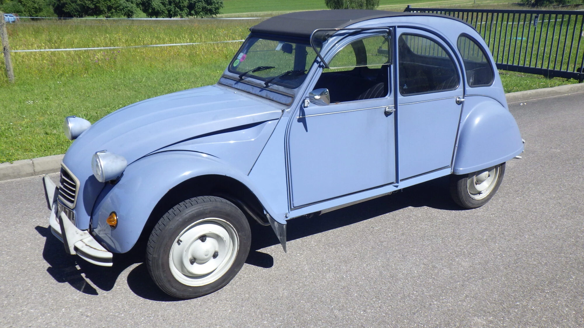 Image for 2CV à vendre